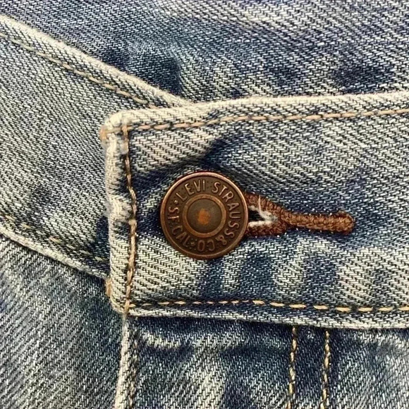 Levis 505 Mid Rise  Straight Leg Medium Wash Denim Jeans 40X30 - Picture 4 of 13